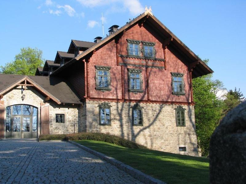 Hotel Svaty Tomas Přední Výtoň 外观 照片